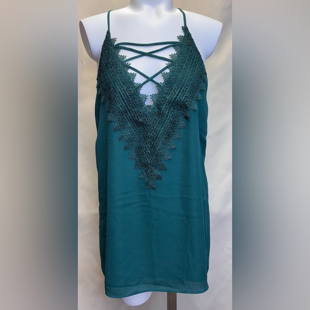 Nine Britton Women’s Beautiful Lace Top Size XL Color Green